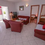 Lola 3* Rogoznica (Sibenik-Knin)