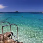 Konukevi Lola Rogoznica (Sibenik-Knin)