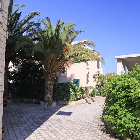 Lola Guest house Rogoznica (Sibenik-Knin)