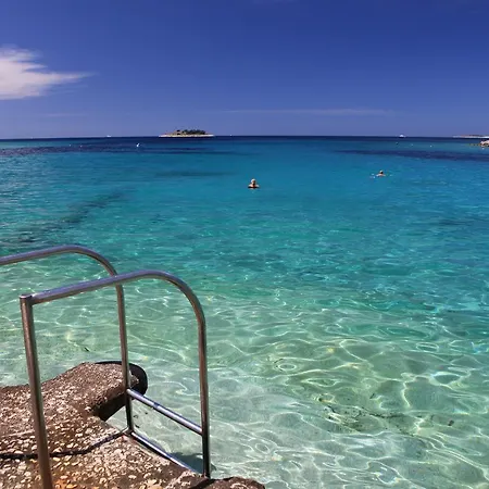 Pensión Lola Rogoznica (Sibenik-Knin)