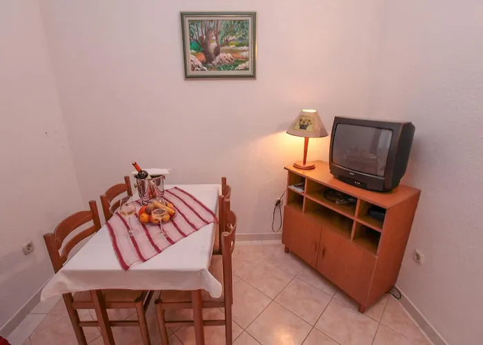 Lola Rogoznica (Sibenik-Knin)