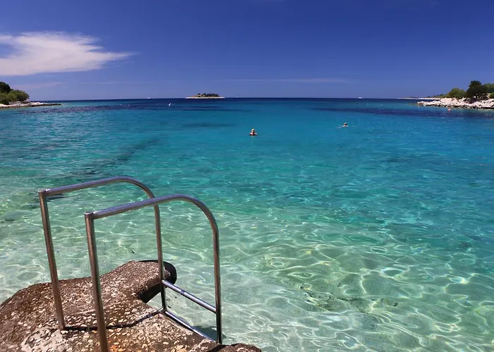 Pensión Lola Rogoznica (Sibenik-Knin)